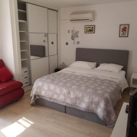 Studio Apt. Downtown Сплит Экстерьер фото